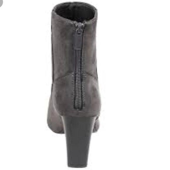 NEW 🐰 ANKLE RIDING BOOTIES Cowboy Point Zipper - Picture 5 of 7